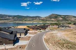 512 E Kayak Dr, Hideout, UT 84036 - Photo 16