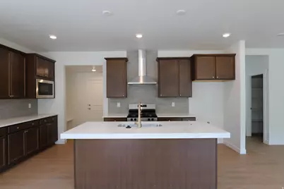 1066 W 880 S #38, Woods Cross, UT 84087 - Photo 2