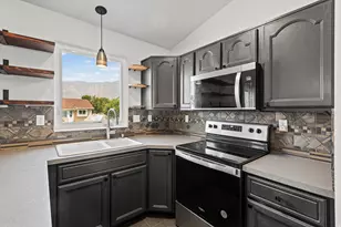 924 E 1275 N, Ogden, UT 84404 - Photo 18