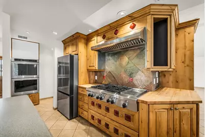 2128 E 11270 S, Sandy, UT 84092 - Photo 10