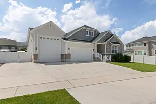 2839 S Drake Ave, Saratoga Springs, UT 84045 - Photo 2