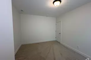12894 S Berlynn Dr, Riverton, UT 84065 - Photo 92