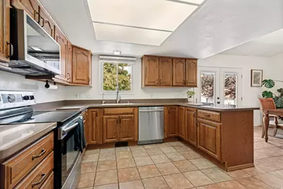 3468 W Schorr Dr, West Jordan, UT 84084 - Photo 8