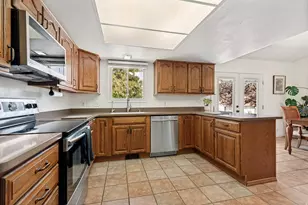 3468 W Schorr Dr, West Jordan, UT 84084 - Photo 8
