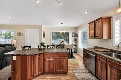 2624 N 500 E, North Logan, UT 84341 - Photo 4