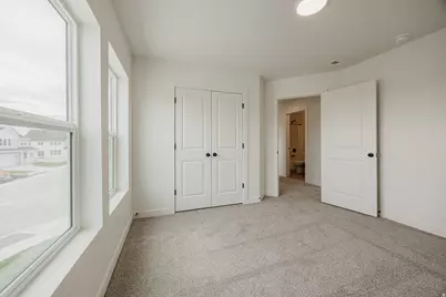 5233 S Paramount Dr, Riverdale, UT 84405 - Photo 30