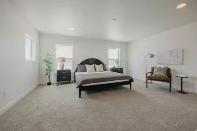 5233 S Paramount Dr, Riverdale, UT 84405 - Photo 12