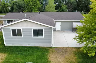 335 W Center St, Smithfield, UT 84335 - Photo 44