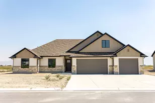 10852 N 8325 W, Tremonton, UT 84337 - Photo 2