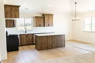 10852 N 8325 W, Tremonton, UT 84337 - Photo 12