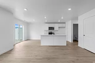2213 S Wolverine Way, Washington, UT 84780 - Photo 24