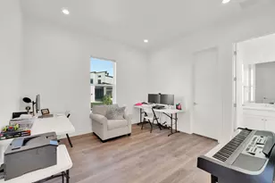 1722 W Oakridge Circle, Lehi, UT 84043 - Photo 6