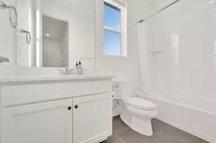 1722 W Oakridge Circle, Lehi, UT 84043 - Photo 8