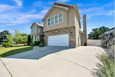 9035 S 1700 E, Sandy, UT 84093 - Photo 42