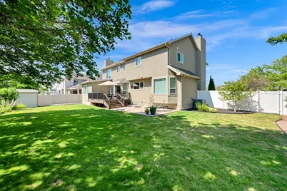 9035 S 1700 E, Sandy, UT 84093 - Photo 36