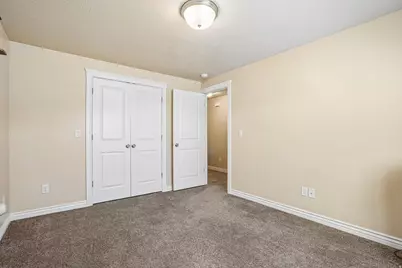 1438 W 2535 N, Clinton, UT 84015 - Photo 20