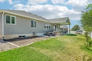 1438 W 2535 N, Clinton, UT 84015 - Photo 36