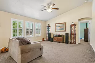 1438 W 2535 N, Clinton, UT 84015 - Photo 8