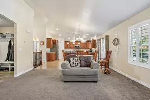 1438 W 2535 N, Clinton, UT 84015 - Photo 6
