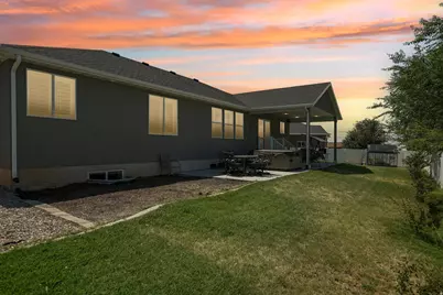 1438 W 2535 N, Clinton, UT 84015 - Photo 54