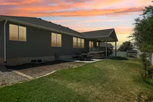 1438 W 2535 N, Clinton, UT 84015 - Photo 54