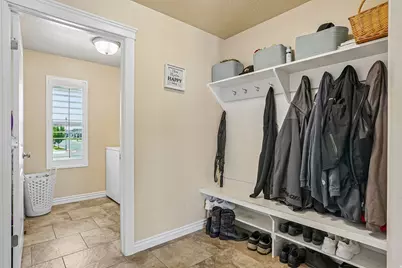 1438 W 2535 N, Clinton, UT 84015 - Photo 32