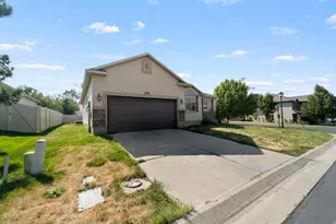 3396 S Carmy Rd W, Magna, UT 84044 - Photo 26