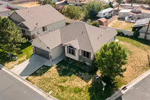 3396 S Carmy Rd W, Magna, UT 84044 - Photo 24