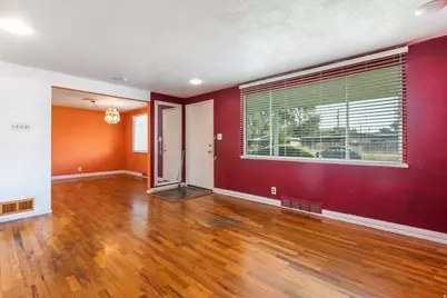 1867 W 3140 S, West Valley, UT 84119 - Photo 6