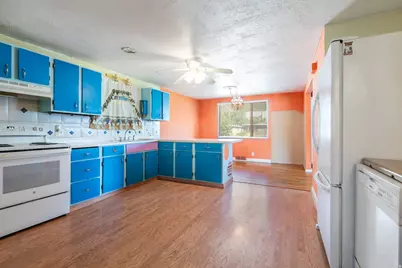 1867 W 3140 S, West Valley, UT 84119 - Photo 14
