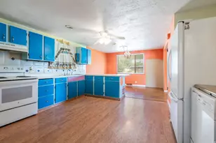 1867 W 3140 S, West Valley, UT 84119 - Photo 14