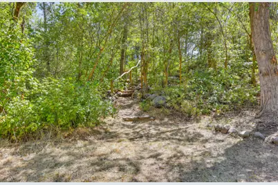 2891 N Evergreen Park Dr E, Huntsville, UT 84317 - Photo 36