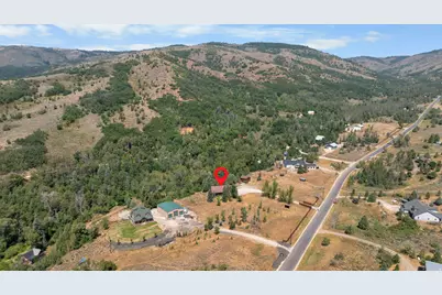 2891 N Evergreen Park Dr E, Huntsville, UT 84317 - Photo 56