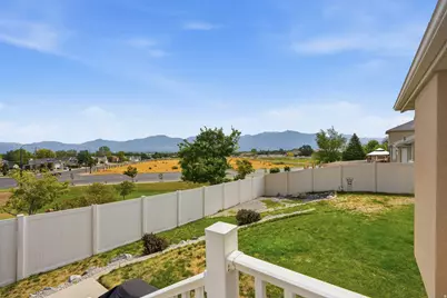 7043 S Sorrento Way, West Jordan, UT 84081 - Photo 18