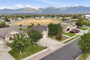 7043 S Sorrento Way, West Jordan, UT 84081 - Photo 26