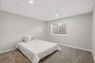 7043 S Sorrento Way, West Jordan, UT 84081 - Photo 14