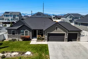 7452 S 5765 W, West Jordan, UT 84081 - Photo 2