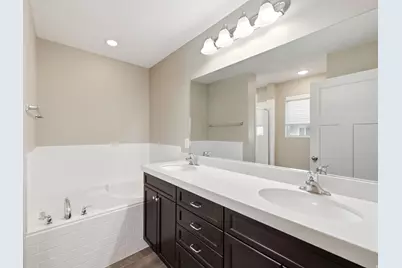 9289 S Castlebury Ct, Sandy, UT 84094 - Photo 14