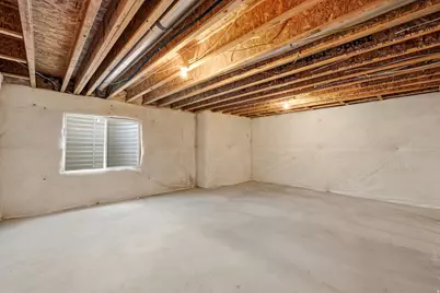 9289 S Castlebury Ct, Sandy, UT 84094 - Photo 26