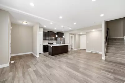 9289 S Castlebury Ct, Sandy, UT 84094 - Photo 6