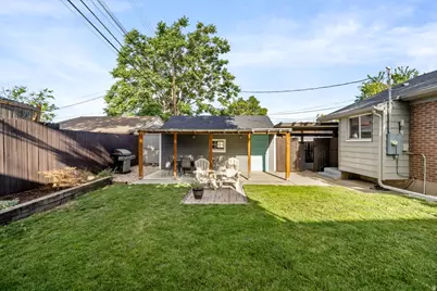 2490 E Commonwealth Ave S, Salt Lake City, UT 84109 - Photo 26
