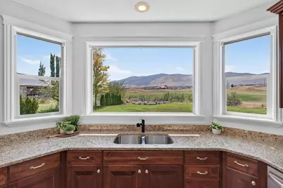 94 E Seven Iron Ct, Saratoga Springs, UT 84045 - Photo 22