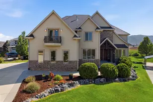 94 E Seven Iron Ct, Saratoga Springs, UT 84045 - Photo 2