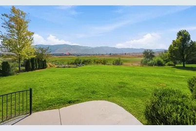 94 E Seven Iron Ct, Saratoga Springs, UT 84045 - Photo 66