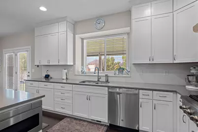 13386 S Lone Rock Dr, Draper, UT 84020 - Photo 12