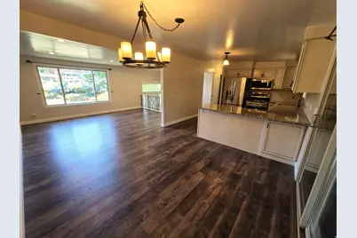689 E Lavina Dr S, South Ogden, UT 84403 - Photo 4