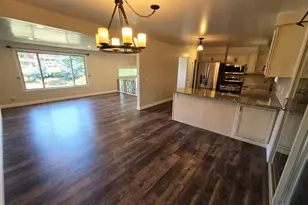 689 E Lavina Dr S, South Ogden, UT 84403 - Photo 4