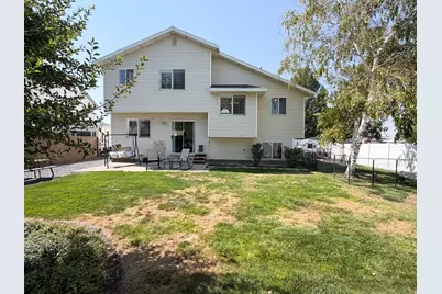 446 W 2300 N, Harrisville, UT 84414 - Photo 28