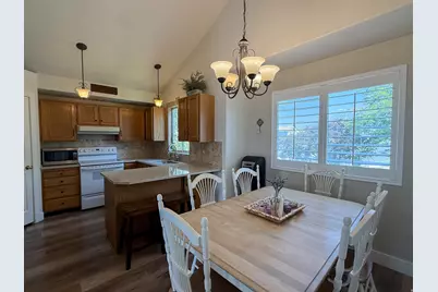 446 W 2300 N, Harrisville, UT 84414 - Photo 10