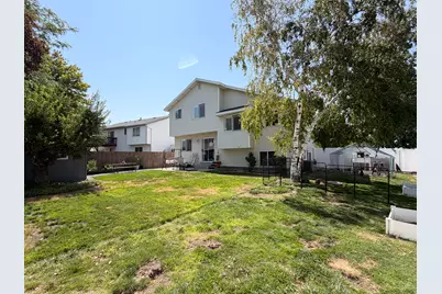 446 W 2300 N, Harrisville, UT 84414 - Photo 30